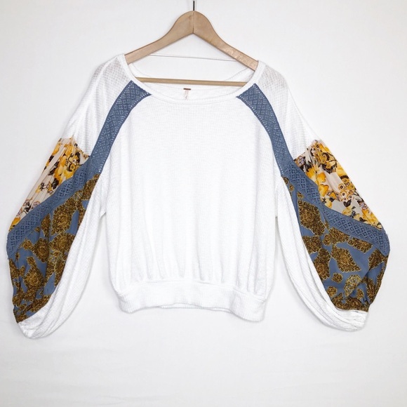 Free people, clash thermal Boho Chic White Blouse with Floral Sleeves - Picture 3 of 12